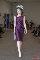 Jurk: Atelier Sans Scrupules Hoed: Saar Snoek, foto: Marc-o-grafie